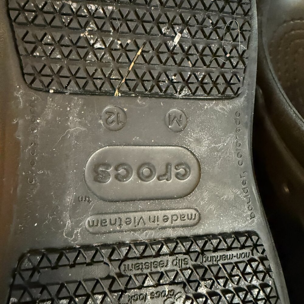 Bistro Style CROCS, black Mens size 12 - Picture 5 of 6